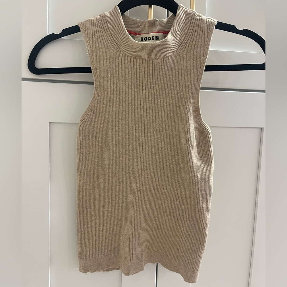 Boden Women's Ribbed Tan Sleeveless Sweater